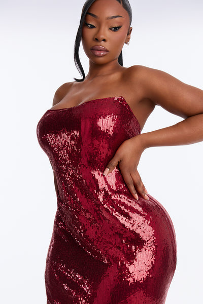 https://cdn.shopify.com/s/files/1/0293/9277/files/FNT2026W032_Red_PLUS_V3.jpg?v=1789665681&with=400&height=600
