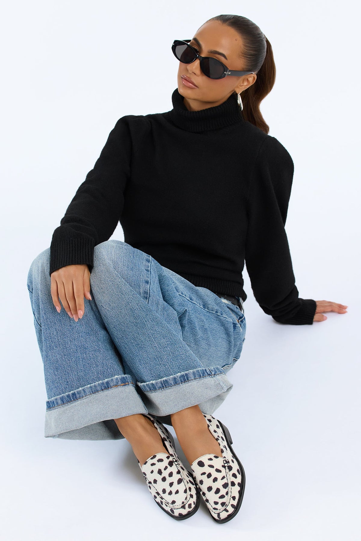 https://cdn.shopify.com/s/files/1/0293/9277/files/FRESHLOAF_Black_White_JR_V1.jpg?v=1791395490