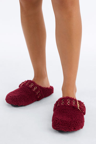 https://cdn.shopify.com/s/files/1/0293/9277/files/FURRY15_Red_JR_V2.jpg?v=1784904188&with=400&height=600