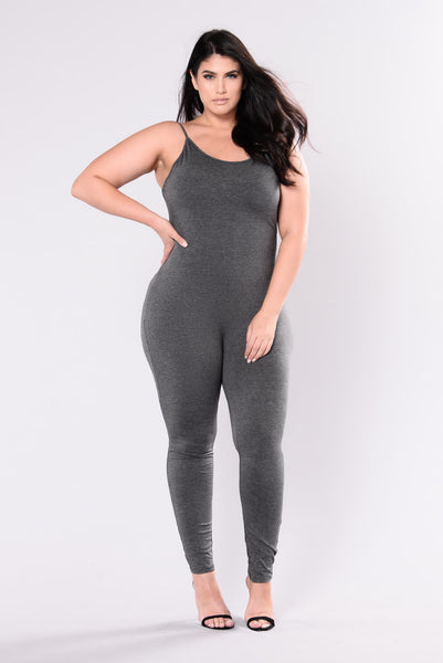 https://cdn.shopify.com/s/files/1/0293/9277/products/Fashion_Nova_04-07-17-032.jpg?v=1665688763&with=400&height=600