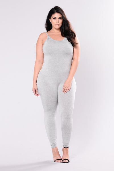 https://cdn.shopify.com/s/files/1/0293/9277/products/Fashion_Nova_04-07-17-063.jpg?v=1639163842&with=400&height=600
