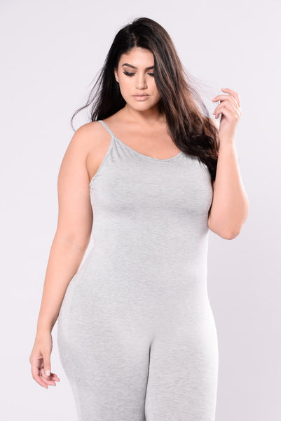 https://cdn.shopify.com/s/files/1/0293/9277/products/Fashion_Nova_04-07-17-066.jpg?v=1629225019&with=400&height=600