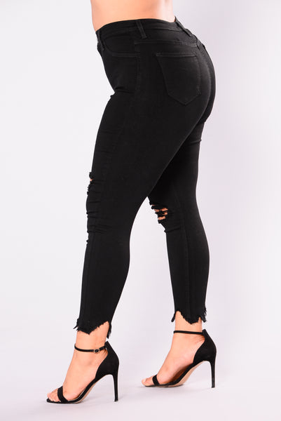 https://cdn.shopify.com/s/files/1/0293/9277/products/Fashion_Nova_08-23-17-1436.jpg?v=1651013155&with=400&height=600