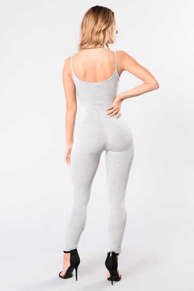 https://cdn.shopify.com/s/files/1/0293/9277/products/Fashion_Nova_12-28-16-510_JF.jpg?v=1629225019&with=400&height=600