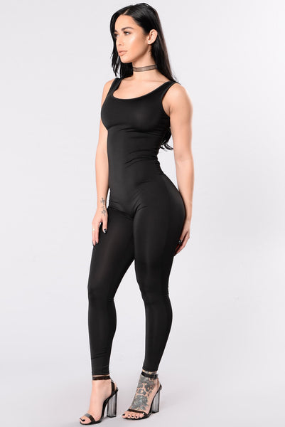 https://cdn.shopify.com/s/files/1/0293/9277/products/Fashion_Nova_12-30-16-735_JK.jpg?v=1776451907&with=400&height=600