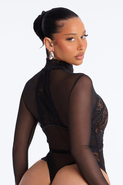 https://cdn.shopify.com/s/files/1/0293/9277/files/GW25K6301B_Black_JR_V3.jpg?v=1784326373&with=400&height=600