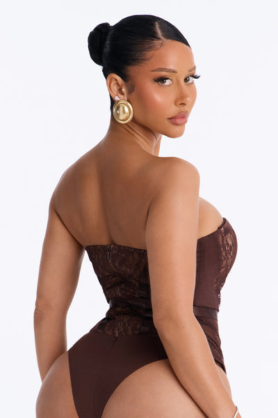 https://cdn.shopify.com/s/files/1/0293/9277/files/GW25K6447_Chocolate_JR_V5.jpg?v=1786473760&with=400&height=600