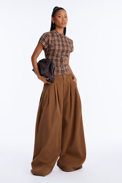 https://cdn.shopify.com/s/files/1/0293/9277/files/GW25K6450_Tan_JR_V1.jpg?v=1789162064&with=400&height=600