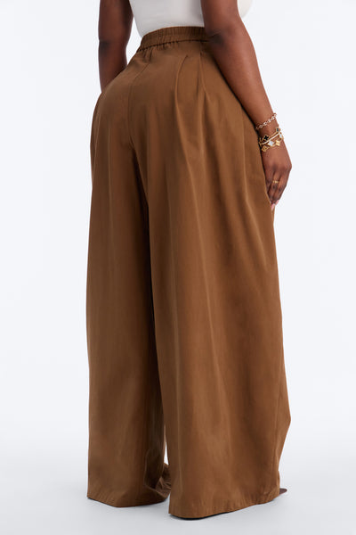 https://cdn.shopify.com/s/files/1/0293/9277/files/GW25K6450_Tan_PLUS_V4.jpg?v=1790197272&with=400&height=600