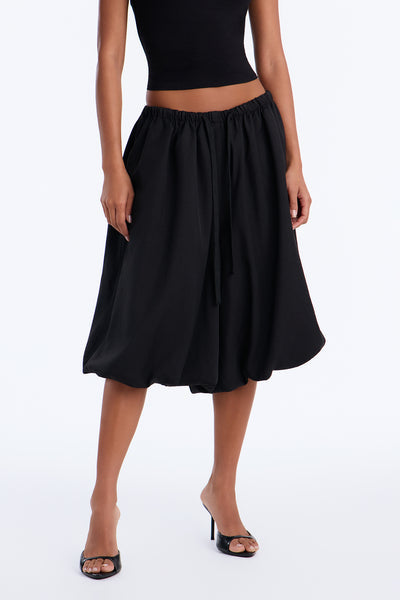 https://cdn.shopify.com/s/files/1/0293/9277/files/GW26K8320_Black_JR_V2.jpg?v=1789506058&with=400&height=600