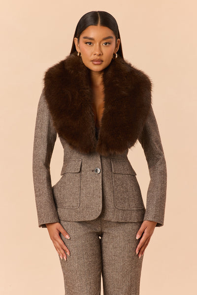 https://cdn.shopify.com/s/files/1/0293/9277/files/GW26K8359ABC_Brown_JR_V2.jpg?v=1789668366&with=400&height=600