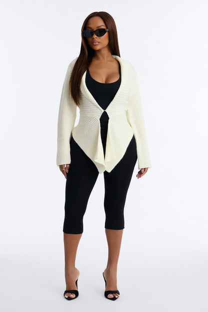 https://cdn.shopify.com/s/files/1/0293/9277/files/GW26K8485_Cream_JR_V1.jpg?v=1788850806