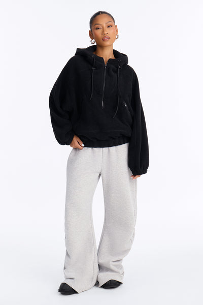 https://cdn.shopify.com/s/files/1/0293/9277/files/HF26E561_Black_JR_V2.jpg?v=1787240400&with=400&height=600