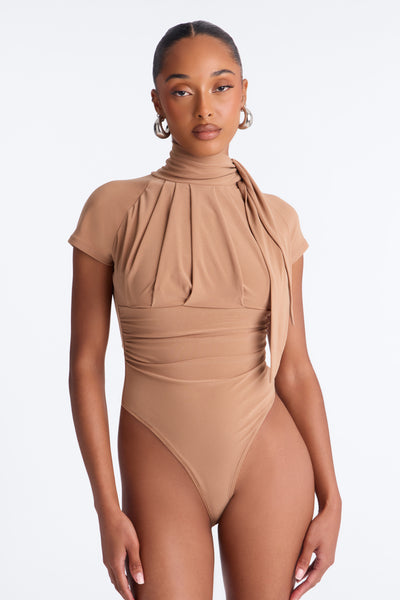 https://cdn.shopify.com/s/files/1/0293/9277/files/HKT27798_Mocha_JR_V4.jpg?v=1784328031&with=400&height=600