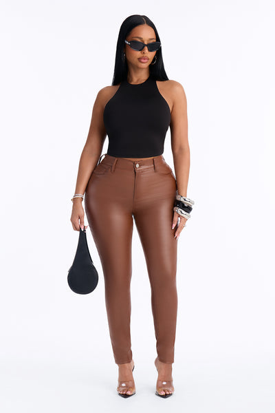 https://cdn.shopify.com/s/files/1/0293/9277/files/HT31204_Black_JR_V2.jpg?v=1784906403&with=400&height=600