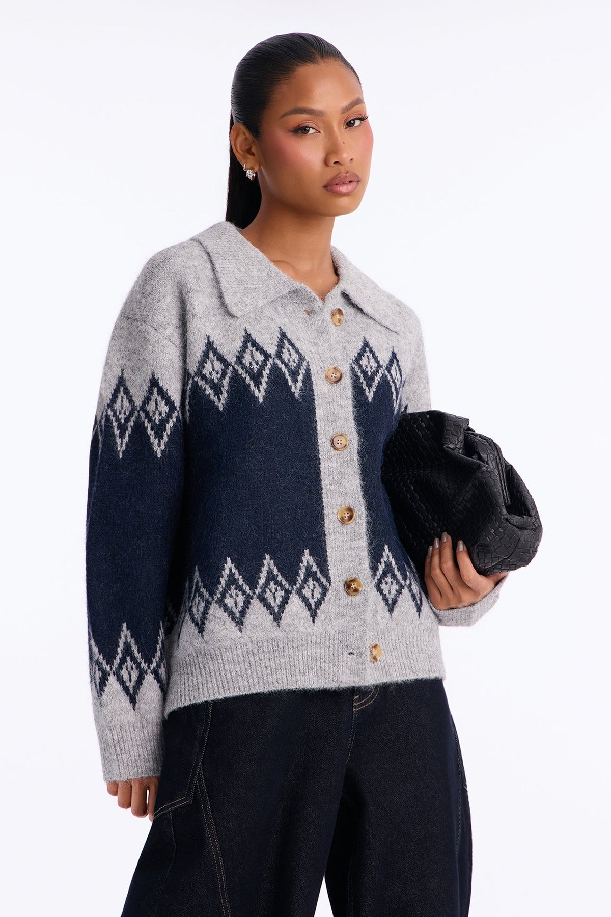 https://cdn.shopify.com/s/files/1/0293/9277/files/IJ1758_Grey_combo_JR_V1.jpg?v=1791231313