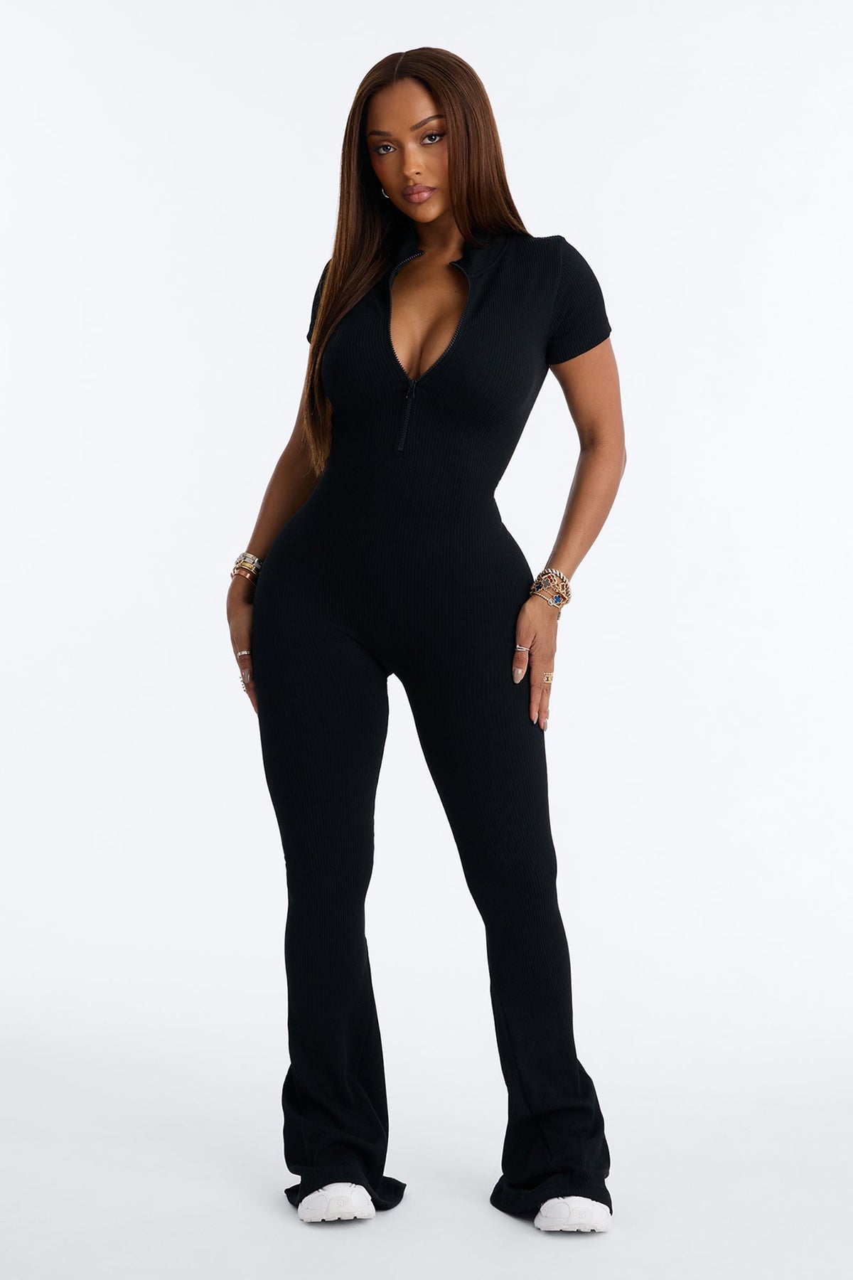 https://cdn.shopify.com/s/files/1/0293/9277/files/J1R2002CFN_Black_JR_V1.jpg?v=1788819011