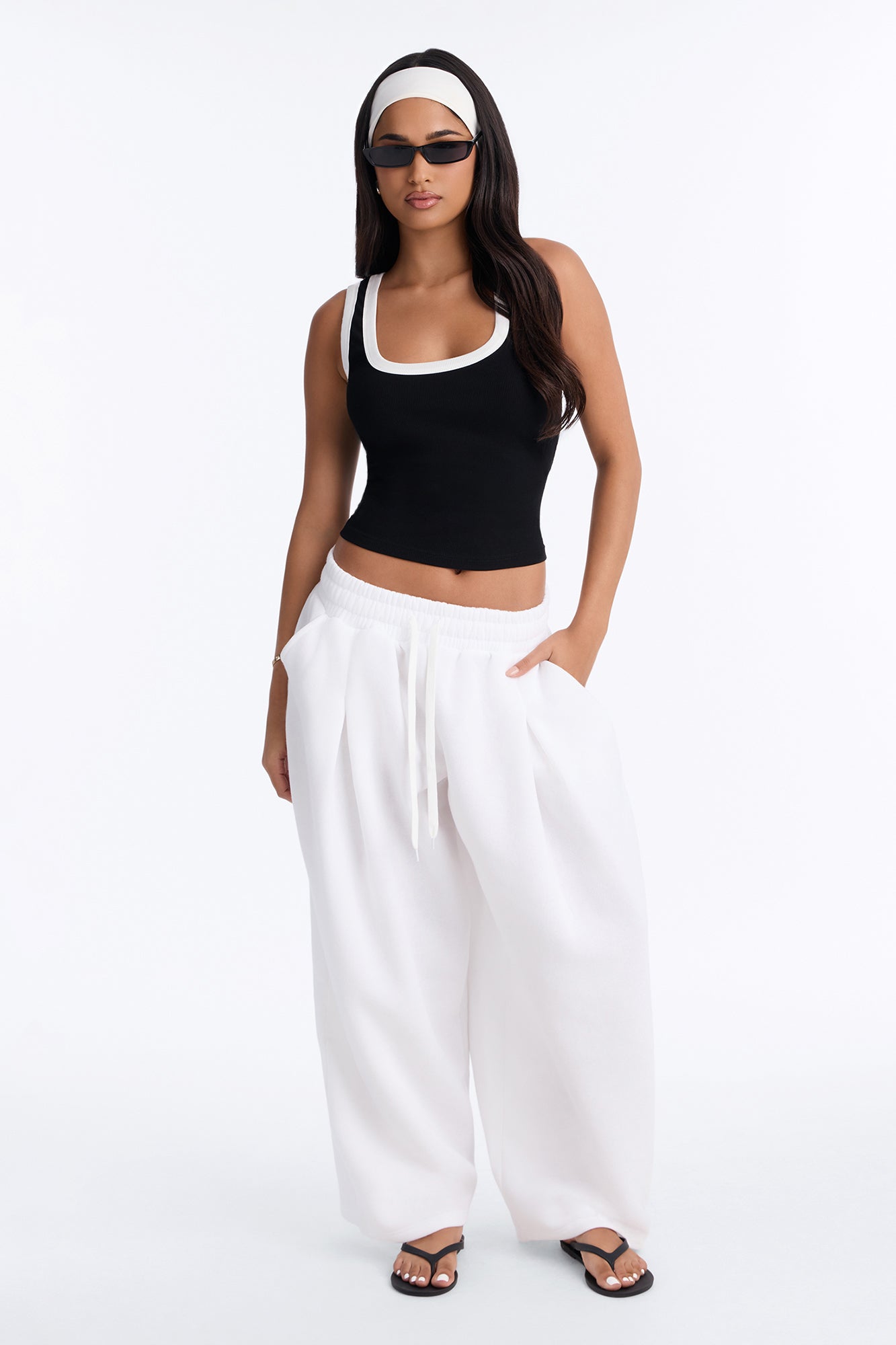 https://cdn.shopify.com/s/files/1/0293/9277/files/J5Q6339CFN_White_JR_V1.jpg?v=1786558149