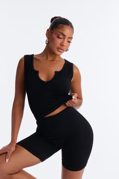 https://cdn.shopify.com/s/files/1/0293/9277/files/J9Q3743CFN_Black_JR_V1.jpg?v=1783364573&with=400&height=600