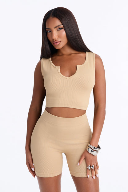 https://cdn.shopify.com/s/files/1/0293/9277/files/J9Q3743CFN_Mocha_JR_V1.jpg?v=1784060617