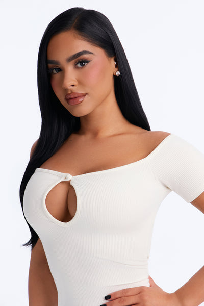 https://cdn.shopify.com/s/files/1/0293/9277/files/JP3796TCH_OffWhite_JR_V3.jpg?v=1791472177&with=400&height=600