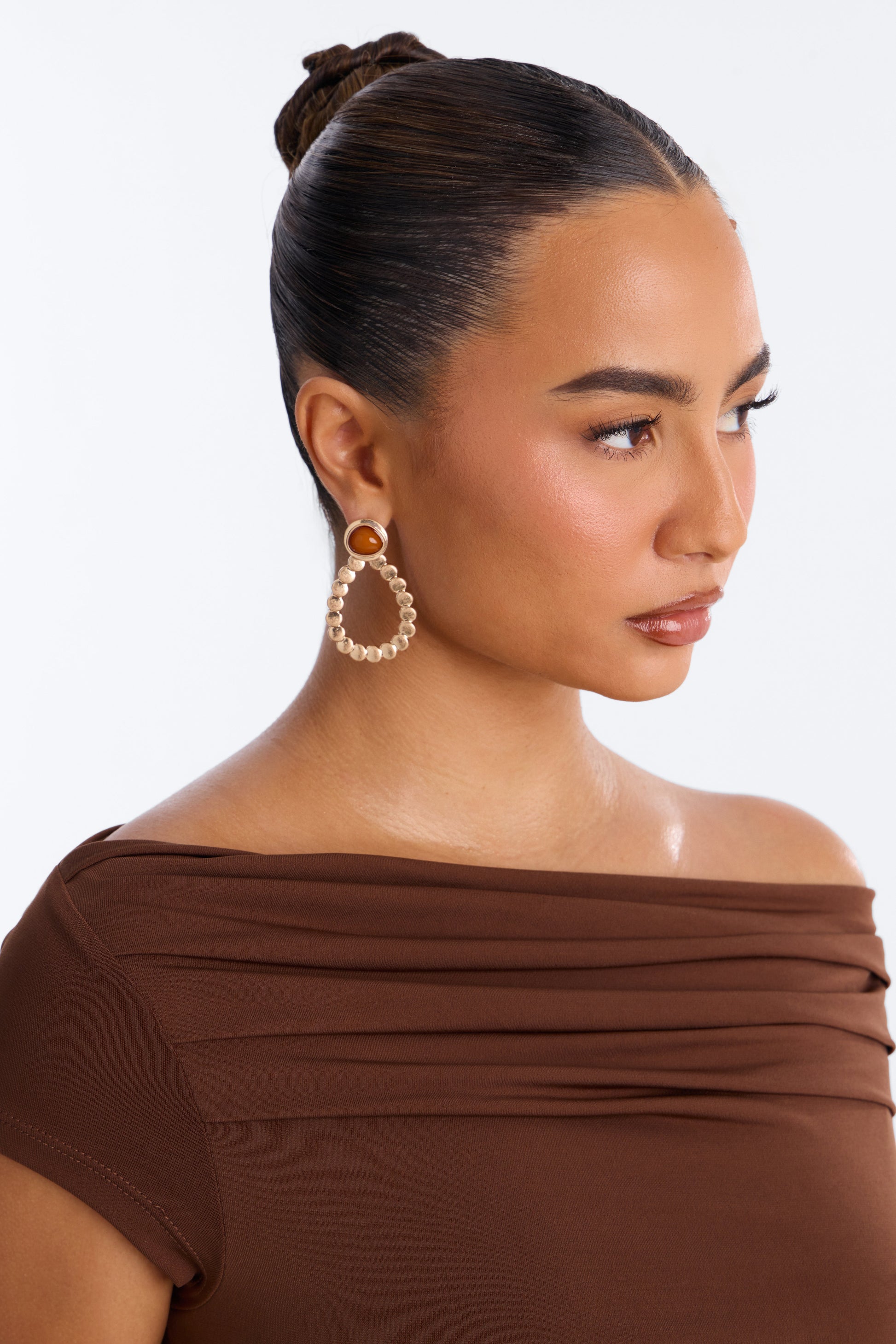 https://cdn.shopify.com/s/files/1/0293/9277/files/JY13521E_Gold_JR_V2.jpg?v=1782405736