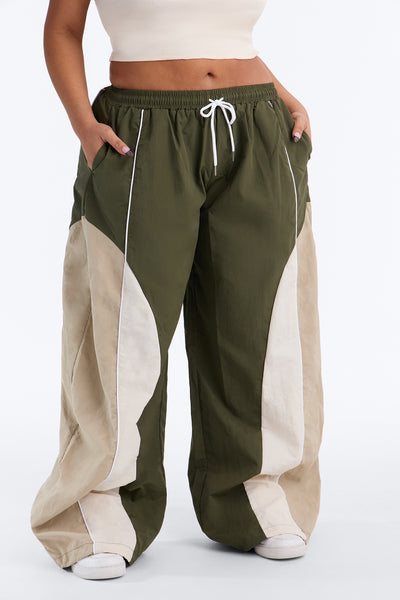 https://cdn.shopify.com/s/files/1/0293/9277/files/KB9219_Green_combo_PLUS_V2.jpg?v=1791989802&with=400&height=600