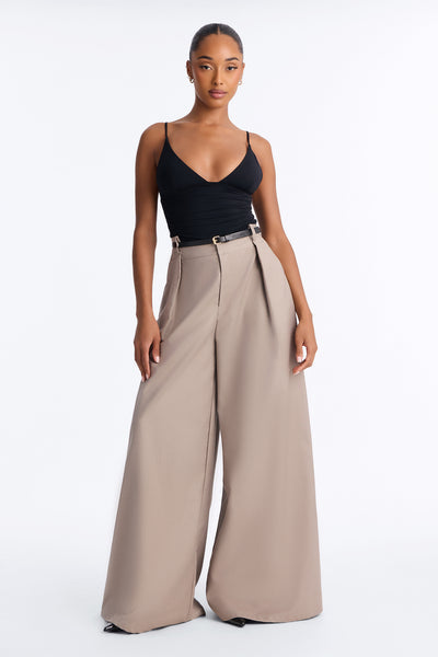https://cdn.shopify.com/s/files/1/0293/9277/files/KB9785_Taupe_JR_V1.jpg?v=1785536434&with=400&height=600