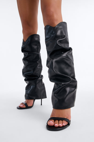 https://cdn.shopify.com/s/files/1/0293/9277/files/LAURENFN_Black_JR_V2.jpg?v=1783532971&with=400&height=600