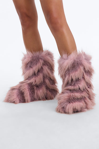 https://cdn.shopify.com/s/files/1/0293/9277/files/MELANIE21_Blush_combo_JR_V1.jpg?v=1788731184