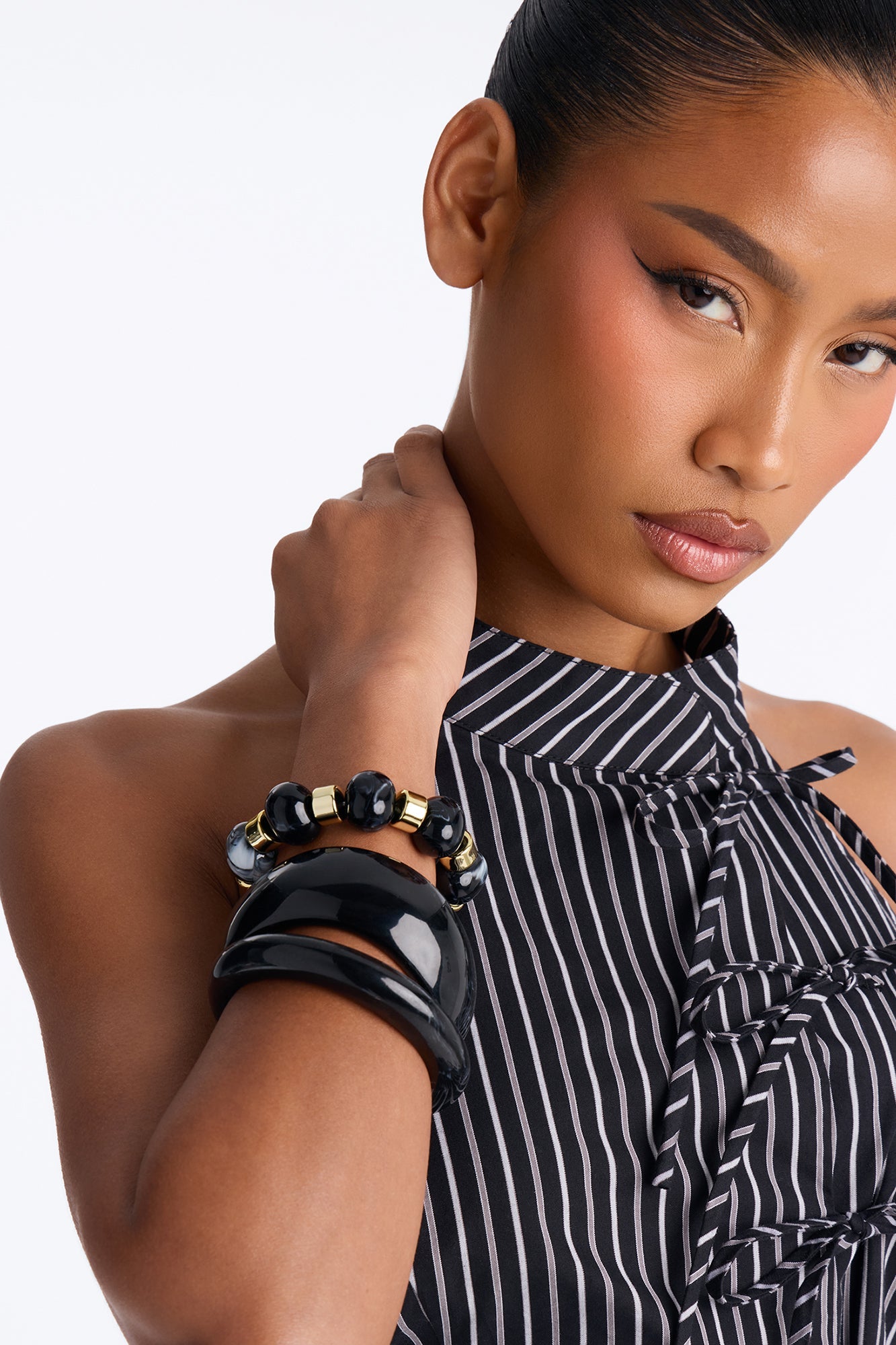 https://cdn.shopify.com/s/files/1/0293/9277/files/MMB8884_Black_Gold_JR_V2.jpg?v=1783970286