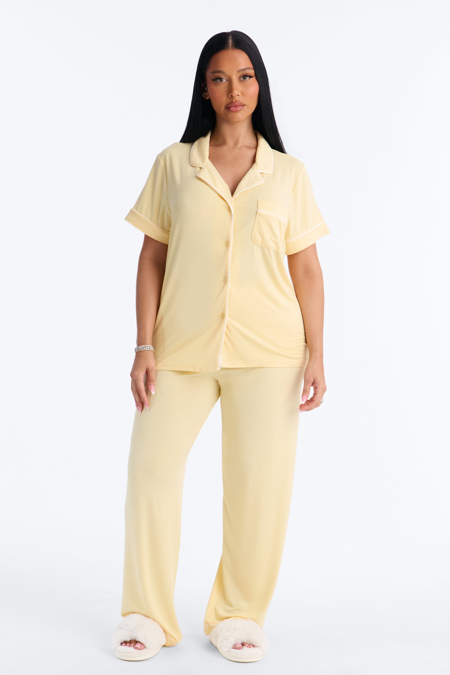 https://cdn.shopify.com/s/files/1/0293/9277/files/N160XX_ButterYellow_JR_V1.jpg?v=1783549737