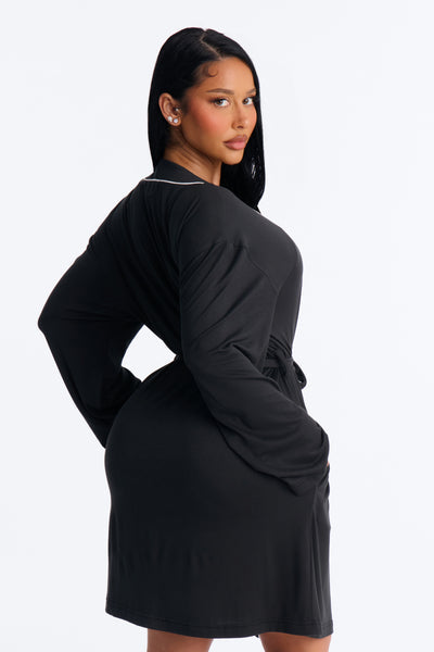 https://cdn.shopify.com/s/files/1/0293/9277/files/N162XX_Black_JR_V4.jpg?v=1784067873&with=400&height=600
