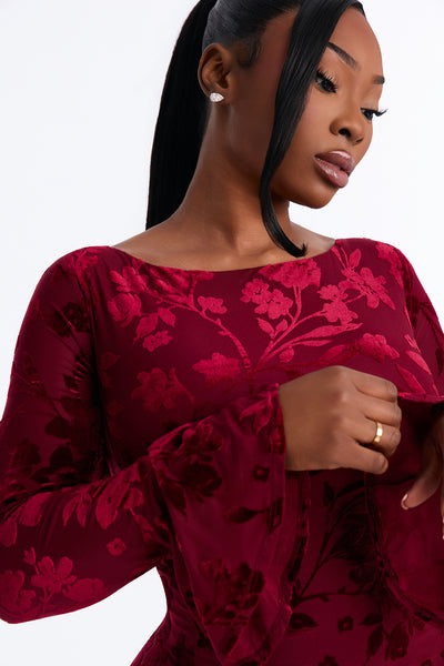https://cdn.shopify.com/s/files/1/0293/9277/files/NAD83963_Wine_PLUS_V3.jpg?v=1789666794&with=400&height=600