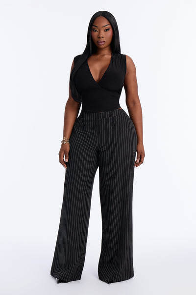https://cdn.shopify.com/s/files/1/0293/9277/files/NAF100172_Black_PLUS_V2.jpg?v=1790185641&with=400&height=600