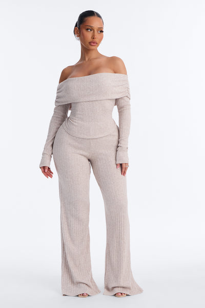 https://cdn.shopify.com/s/files/1/0293/9277/files/NAF10054_Oatmeal_JR_V2.jpg?v=1789162357&with=400&height=600