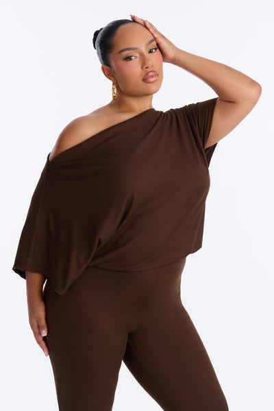 https://cdn.shopify.com/s/files/1/0293/9277/files/NMY42755_Brown_PLUS_V2.jpg?v=1783444779&with=400&height=600