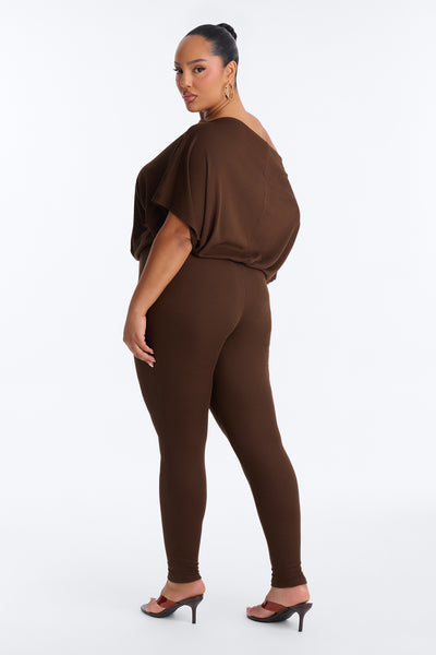 https://cdn.shopify.com/s/files/1/0293/9277/files/NMY42755_Brown_PLUS_V3.jpg?v=1783444768&with=400&height=600