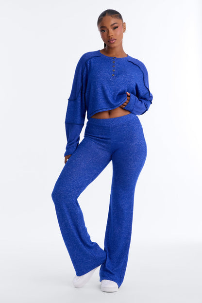 https://cdn.shopify.com/s/files/1/0293/9277/files/NMY7026FN_Royal_JR_V1.jpg?v=1789769711