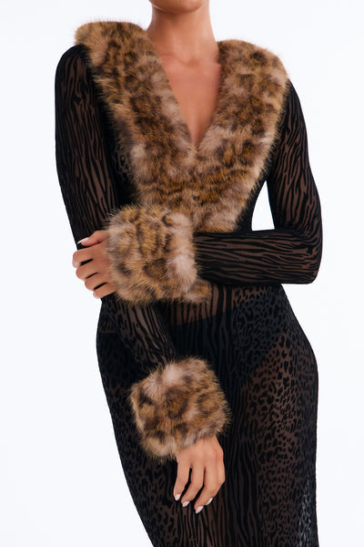 https://cdn.shopify.com/s/files/1/0293/9277/files/P126DR0144_Black_combo_JR_V4.jpg?v=1788296219&with=400&height=600
