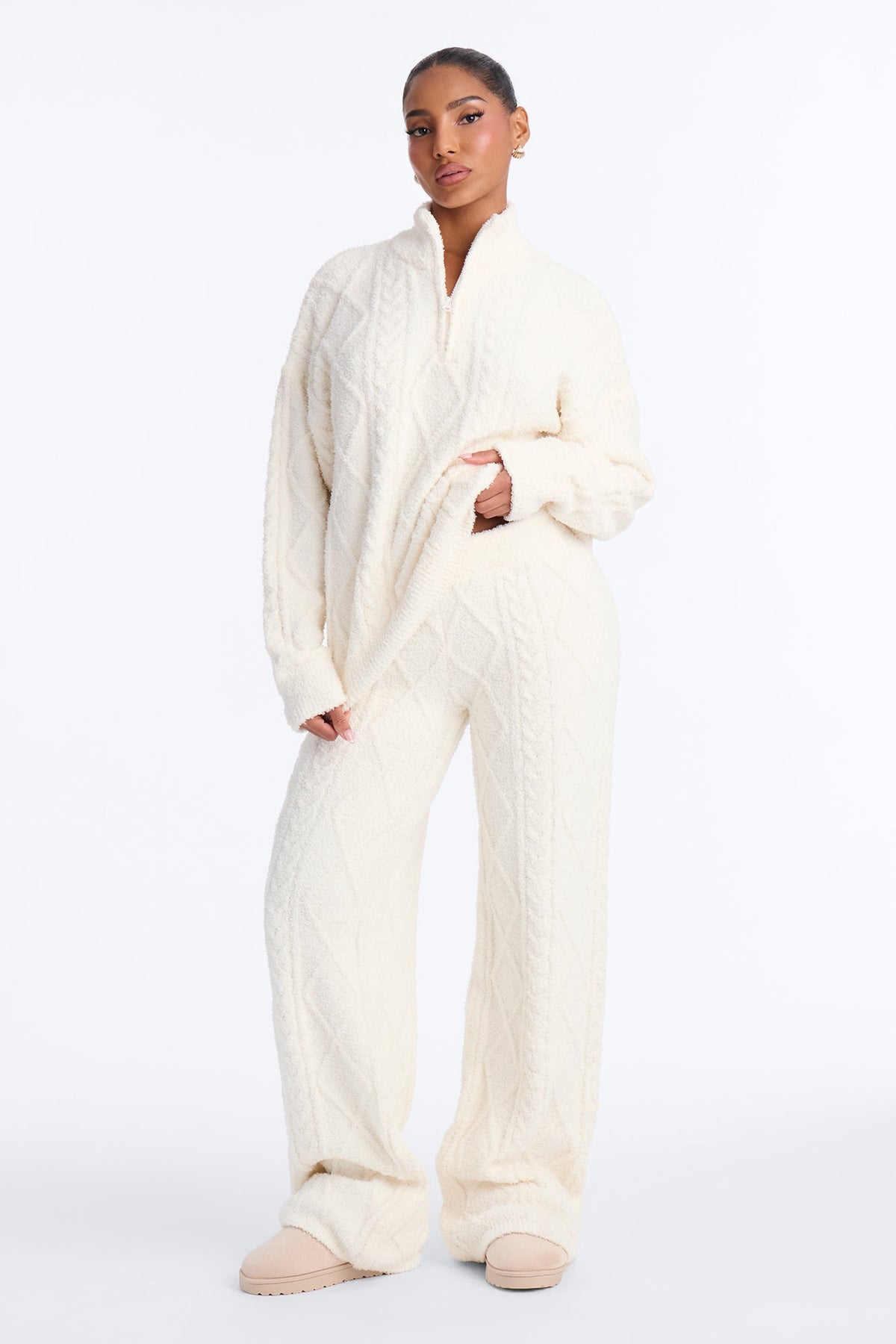 https://cdn.shopify.com/s/files/1/0293/9277/files/P126MS0543_Ivory_JR_V2.jpg?v=1791484249