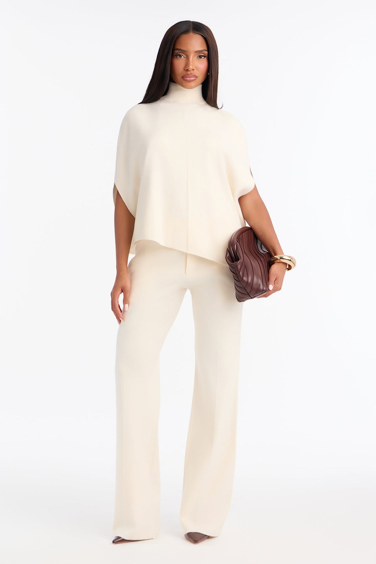 https://cdn.shopify.com/s/files/1/0293/9277/files/P126MS0928_OffWhite_JR_V1.jpg?v=1790616035