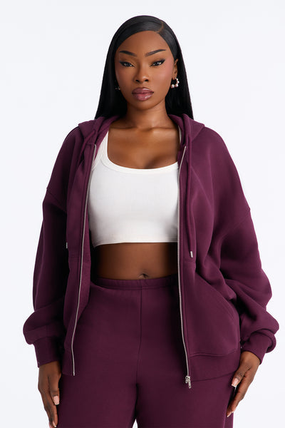 https://cdn.shopify.com/s/files/1/0293/9277/files/P225MS3717_Plum_PLUS_V2.jpg?v=1787264089&with=400&height=600