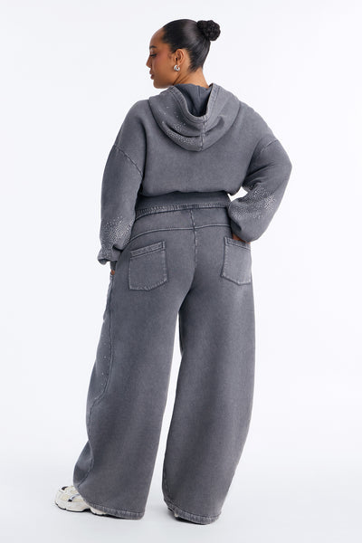 https://cdn.shopify.com/s/files/1/0293/9277/files/P226MS4210_Charcoal_PLUS_V4.jpg?v=1785178571&with=400&height=600