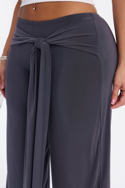 https://cdn.shopify.com/s/files/1/0293/9277/files/P3566_Charcoal_JR_V3.jpg?v=1789402752&with=400&height=600