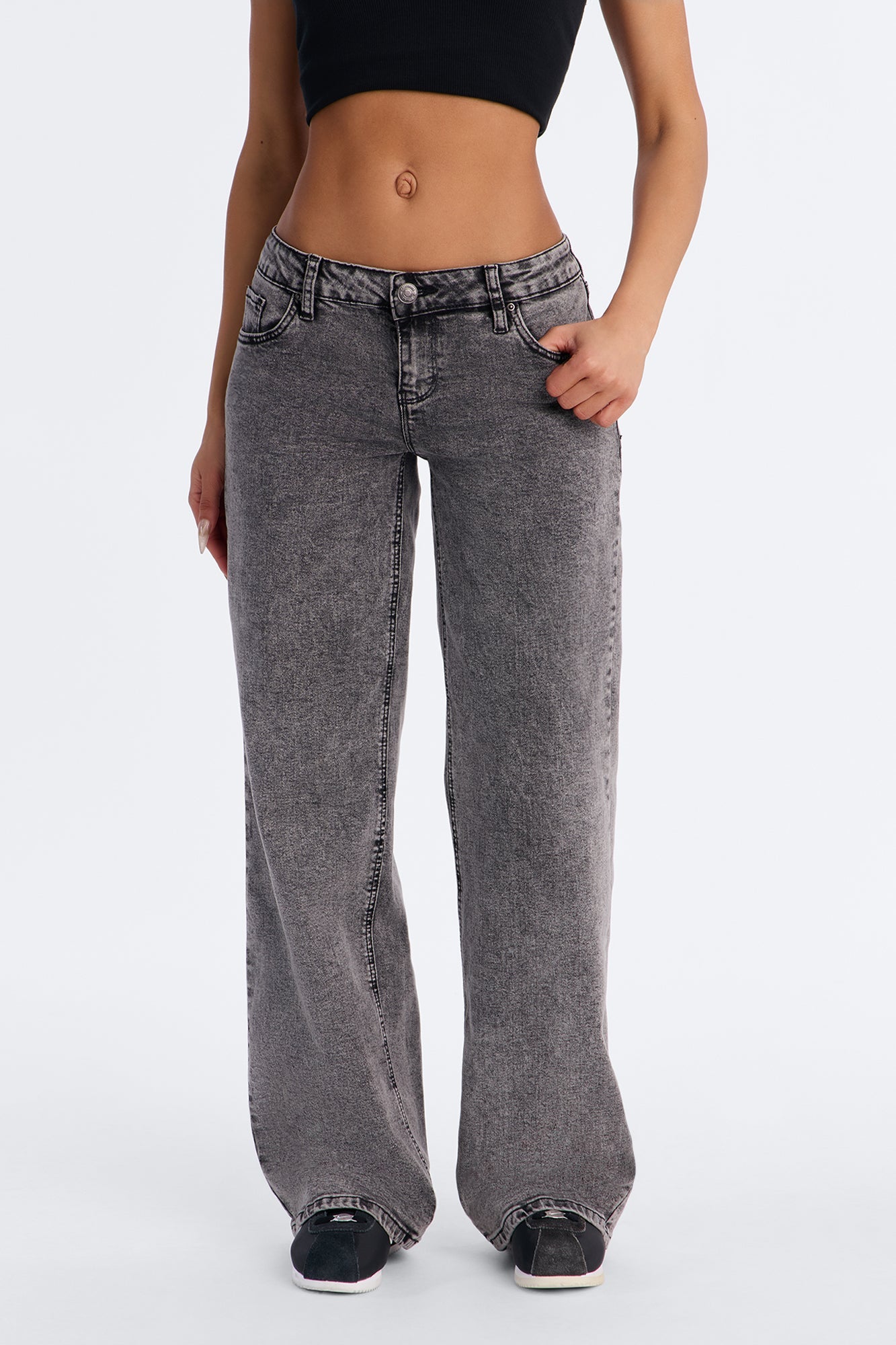 https://cdn.shopify.com/s/files/1/0293/9277/files/P834002CV_BlackWash_5_BlackWash_JR_V1.jpg?v=1783977853