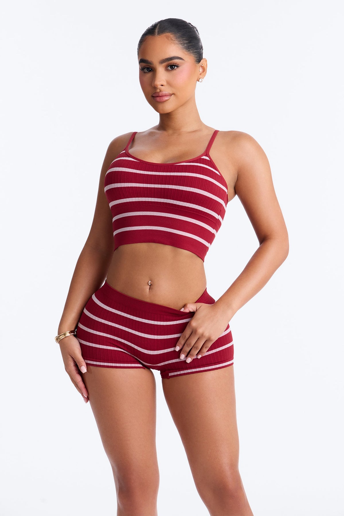 https://cdn.shopify.com/s/files/1/0293/9277/files/PLFN1009_Burgundy_JR_V1.jpg?v=1788370366