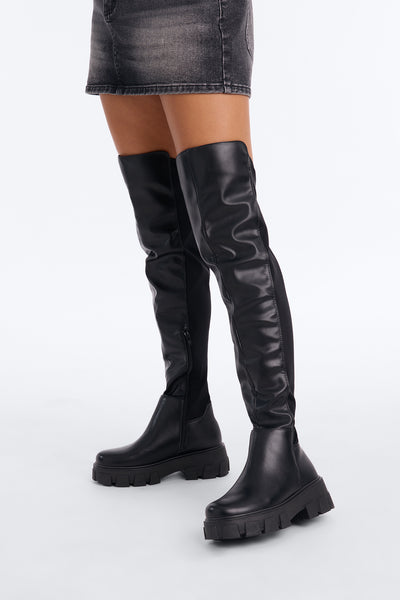 https://cdn.shopify.com/s/files/1/0293/9277/files/PREMO22_Black_JR_V1.jpg?v=1789398532&with=400&height=600