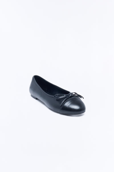 https://cdn.shopify.com/s/files/1/0293/9277/files/SCHOOLGIRLY_Black_SL_V2.jpg?v=1785878345&with=400&height=600