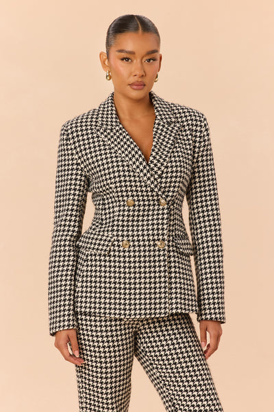 https://cdn.shopify.com/s/files/1/0293/9277/files/SJ6434251FN_Black_White_JR_V2.jpg?v=1789580313&with=400&height=600